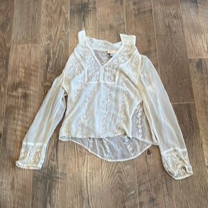 Hartley Woman’s Beaded Blouse